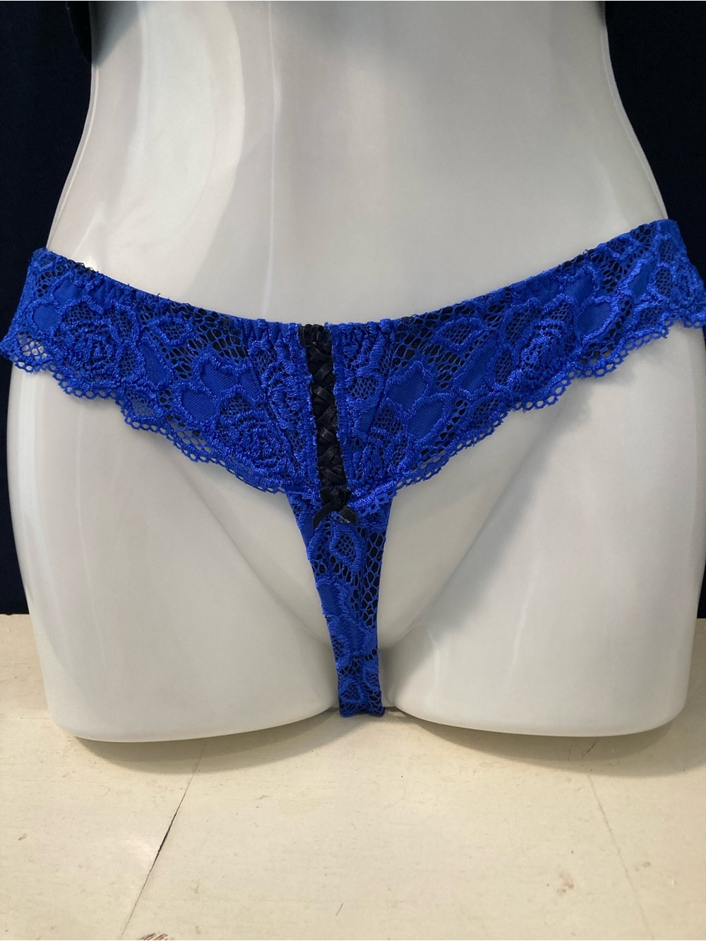 La Vie En Rose Royal Blue Lace Thong